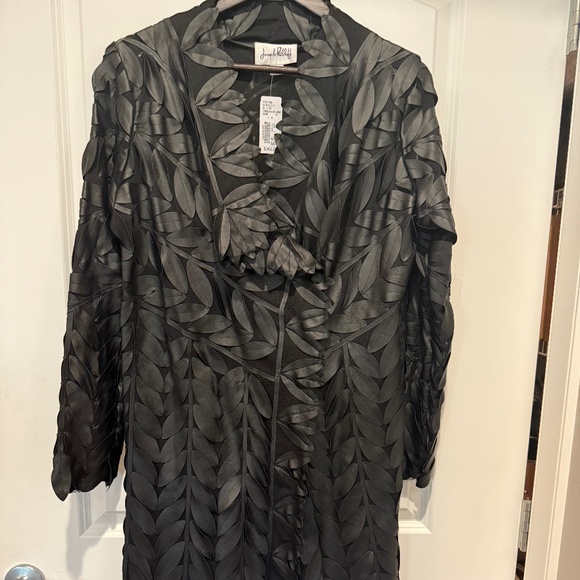 Joseph Ribkoff - black 3D petal jacket - Picture 1 of 7